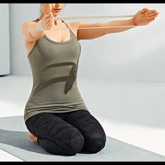 Crz Yoga Speedy Seamless Built-in Bra Tank Y-back - Picture 6 of 8